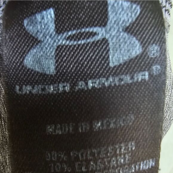 Under Armour Women's T Shirt (T18) - Picture 6 of 7